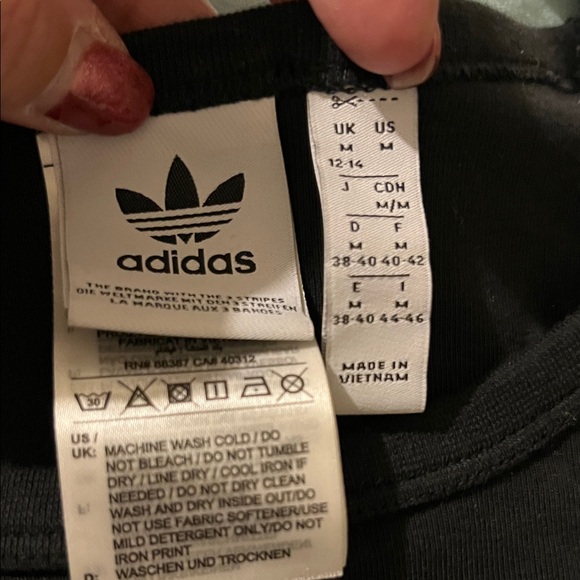 Adidas Activewear Y2K Cropped Black and White Crop Top size medium Y2K - Picture 2 of 4
